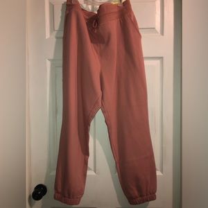 - XXL “All in Motion” light mauve color , lightweight soft sweat like jogg…